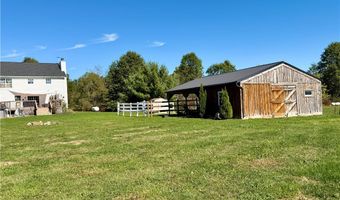 7374 Virginia Rd, Atwater, OH 44201