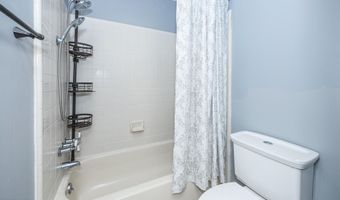 760 S Whitney Dr, Biloxi, MS 39532