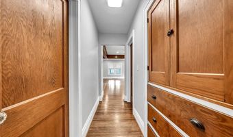 175 Highland Dr, Amherst, NY 14221