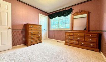 325 Forest View Dr, Bedford, IN 47421