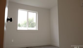 1907 Oregon Ln, Caldwell, ID 83605
