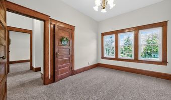 21133 Rich Valley Rd, Abingdon, VA 24210