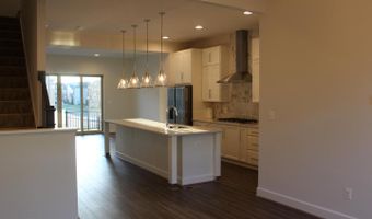 20688 GLENMONT Ter, Ashburn, VA 20147