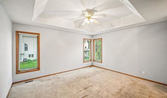 1009 NE 24th Ct, Ankeny, IA 50021