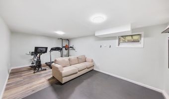 2057 Lakeside Dr, Alloway, NJ 07422