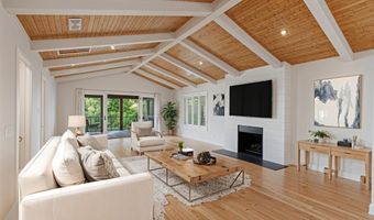905 Cold Mountain Rd, Lake Toxaway, NC 28747