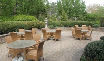 68 Delray Ln, Absecon, NJ 08201