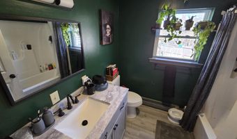172 5th St, Bangor, ME 04401
