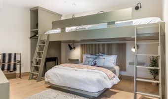 42 Riverfront Ln 207, Avon, CO 81620