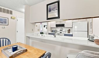 412 Faulkner Ct, Ames, IA 50014