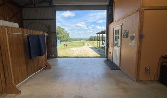 125 Rolling Bend Rd, Alvord, TX 76225