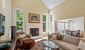 277 Main St, Bolton, MA 01740