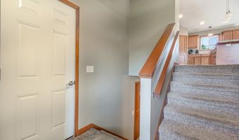 1305 Whistling Straits Ct, Altoona, WI 54720