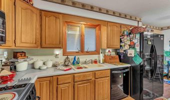 6930 SW Hoch Rd, Auburn, KS 66402