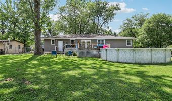6607 Wenzel Rd, Alton, IL 62002