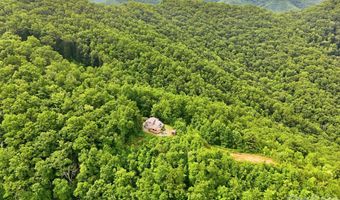 946 140 83 Honeysuckle Rdg, Almond, NC 28702