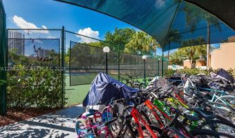 19999 E Country Club Dr 1302, Aventura, FL 33180