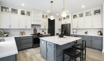 7711 96th St SE, Alto, MI 49302