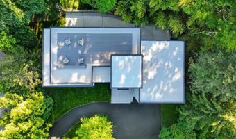 7502 NEVIS Rd, Bethesda, MD 20817