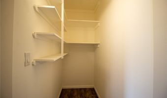 126 Greenbriar Dr, Aurora, OH 44202