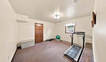 20 Wendell Dr, Albany, NY 12205
