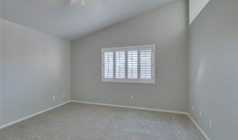 2744 Summerchase Ln, Henderson, NV 89052