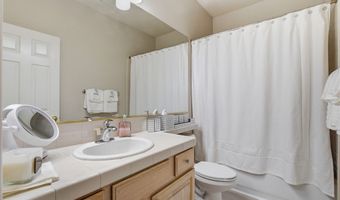 10721 Capesthorne Way, Las Vegas, NV 89135