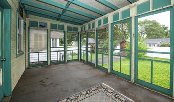 120 Grove Ave, Albany, NY 12208