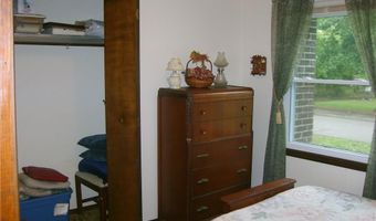 301 S 3rd St, Arma, KS 66712