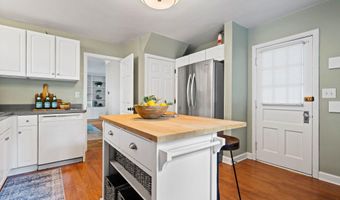 1107 Arborview Blvd, Ann Arbor, MI 48103