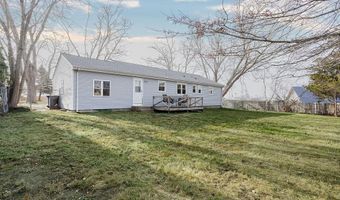 11 Granada Ter, Middletown, RI 02842
