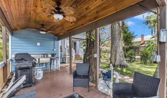 55342 CLAIRE St, Astor, FL 32102