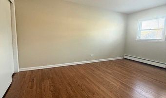 527 W Eastman St 1C, Arlington Heights, IL 60005