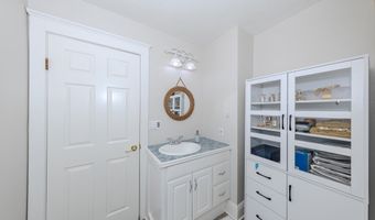 795 S Quail, Anaheim, CA 92807