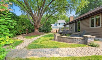 3547 N WINDWARD Ln, Appleton, WI 54911