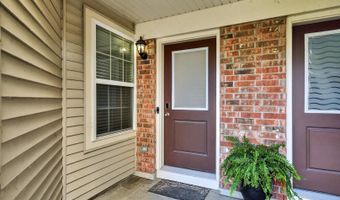 1183 Kingsmill Dr, Algonquin, IL 60102