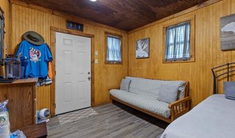 1020 Thomas Rd, Benton, TN 37307