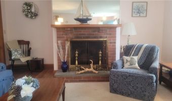 47 Harrison Ave, Newport, RI 02840