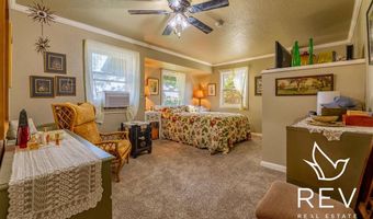 89 W Rocky Rd, Cody, WY 82414