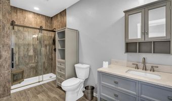 990 Doss Rd, Millsap, TX 76066