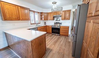 1094 40th St, Amery, WI 54001