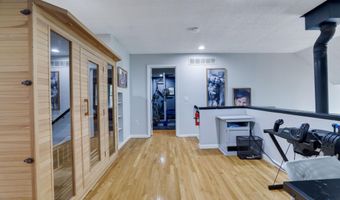343 High Country Dr, Blakeslee, PA 18610
