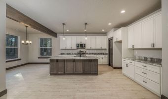 7832 E Autry Ln, Athol, ID 83801