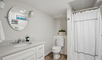 5 Spring Hill Rd, Bedford, NH 03110