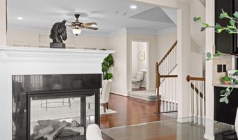 25741 CLAIRMONT MANOR Sq, Aldie, VA 20105