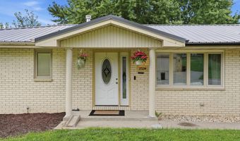2324 Briarwood Dr, Asbury, IA 52002
