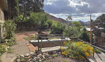 77 Shearer Ave, Bisbee, AZ 85603