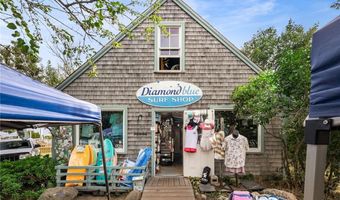 442 Dodge St, Block Island, RI 02807