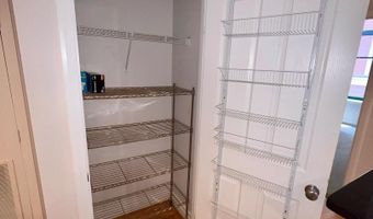 1205 N GARFIELD St #305, Arlington, VA 22201