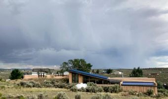 97 Calle Conejo, Arroyo Hondo, NM 87513